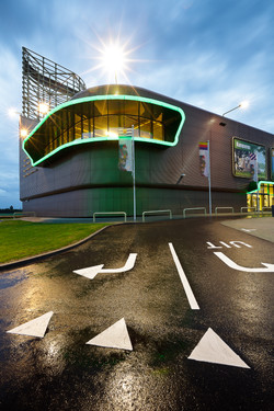 Architecte : NIO Architecten
Projet : Outdoor Center - Roermond, Pays-Bas. 
www.nio.nl