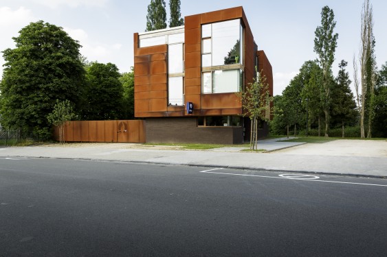 Architecte : Atelier Chora 
Projet : Commissariat du Centenaire - Ougrée, Belgique. 
www.atelier-chora.be