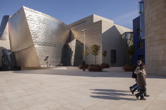Franck Gehry
Museum of Modern Art, Bilbao
Spain, 2012