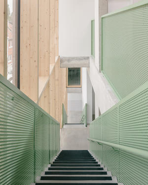 Spectacular and rational circulation spaces