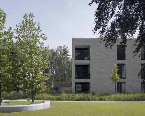 Genk_45 housing in the cloister garden