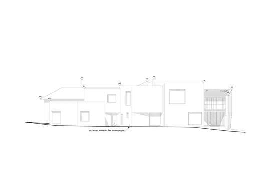 Side elevation