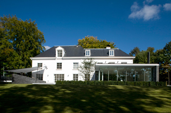 PRIVATE HOUSE