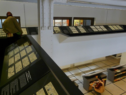 the bridge with the original drawings of Marc Sleen exposed