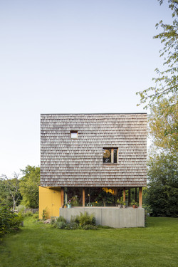 DJ's House