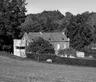 Bousval_Extension of a house and lanscaping: between heaven and earth 